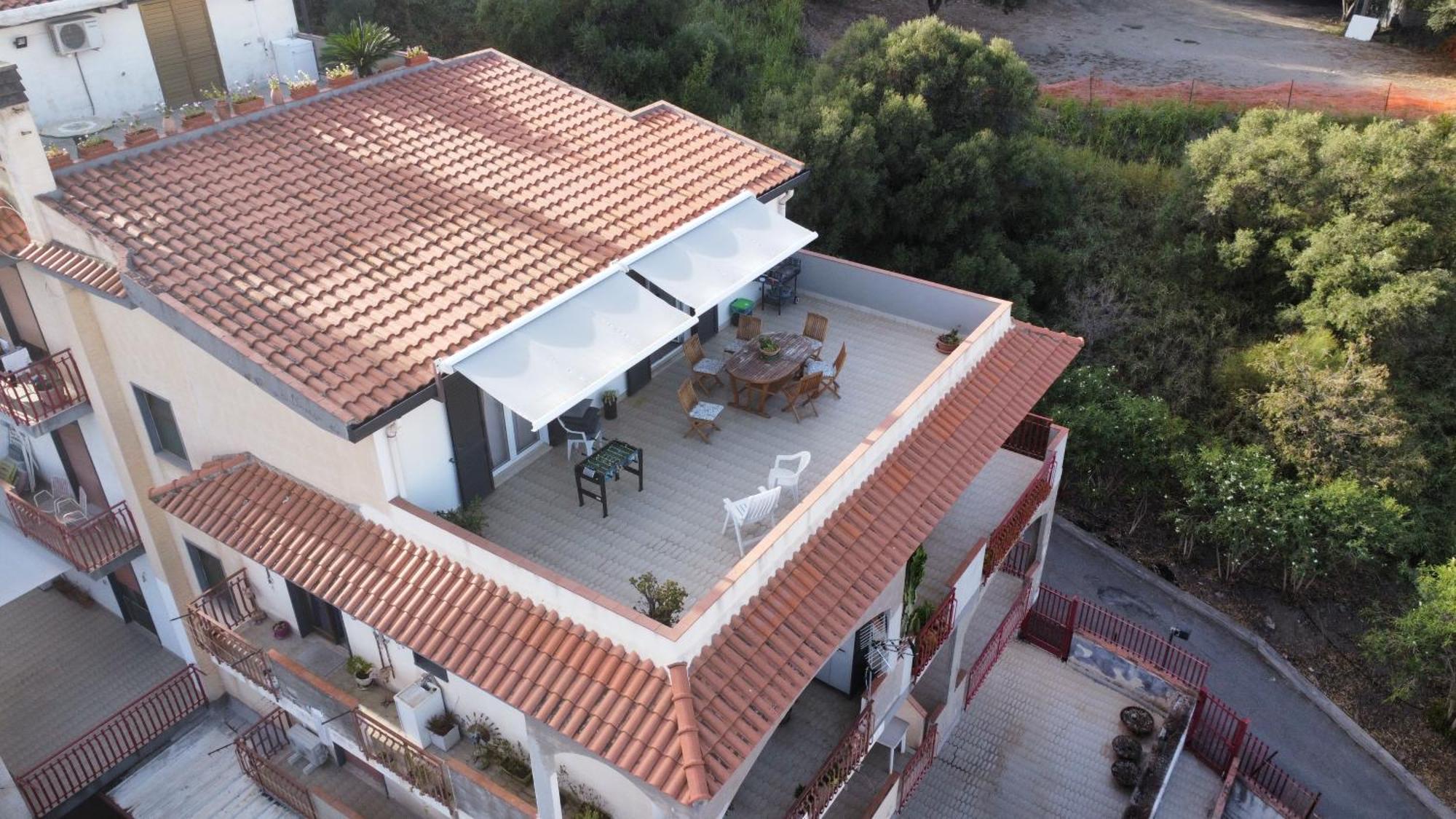 Suite Home Panorama Giardini-Naxos Kültér fotó